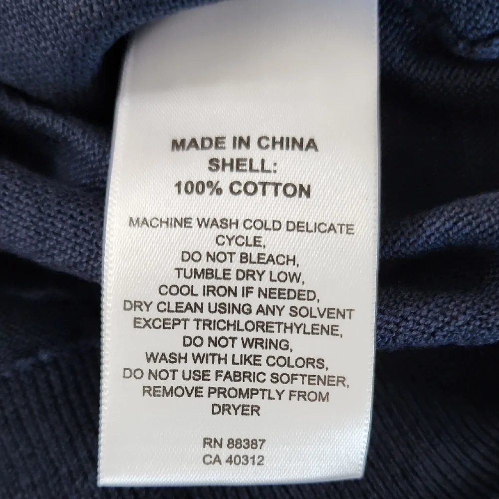 Pebble Beach Women's Navy Blue V-Neck Sweater - Picture 5 of 9